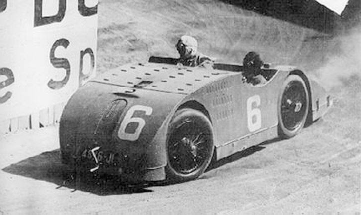 Bugatti-32